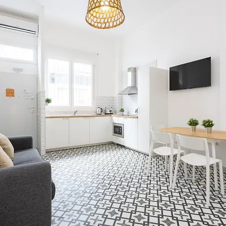 Holidays2Malaga Picasuss Loft New Built Close Huelin Beach And Promenade Extérieur photo