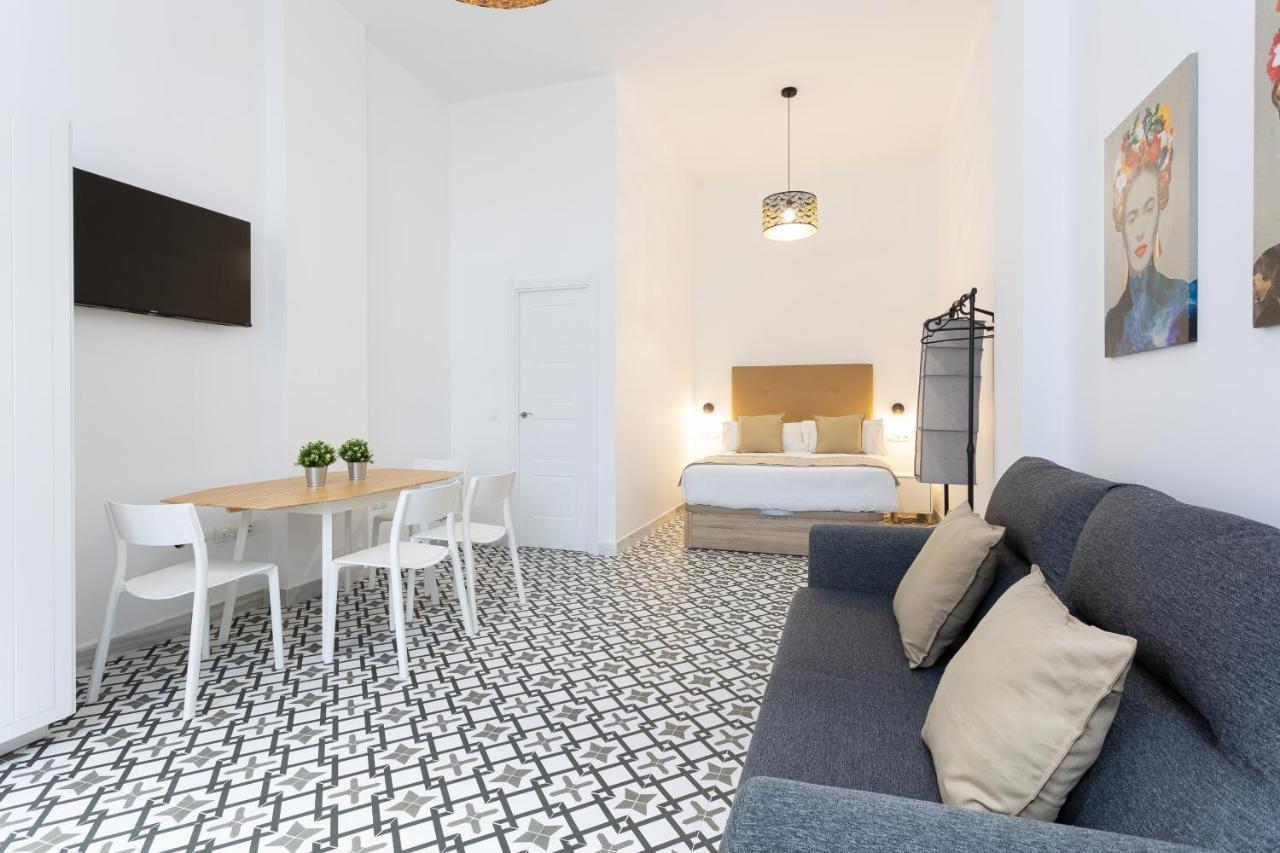 Appartement Holidays2malaga Picasuss Loft New Built Close Huelin And Promenade *
