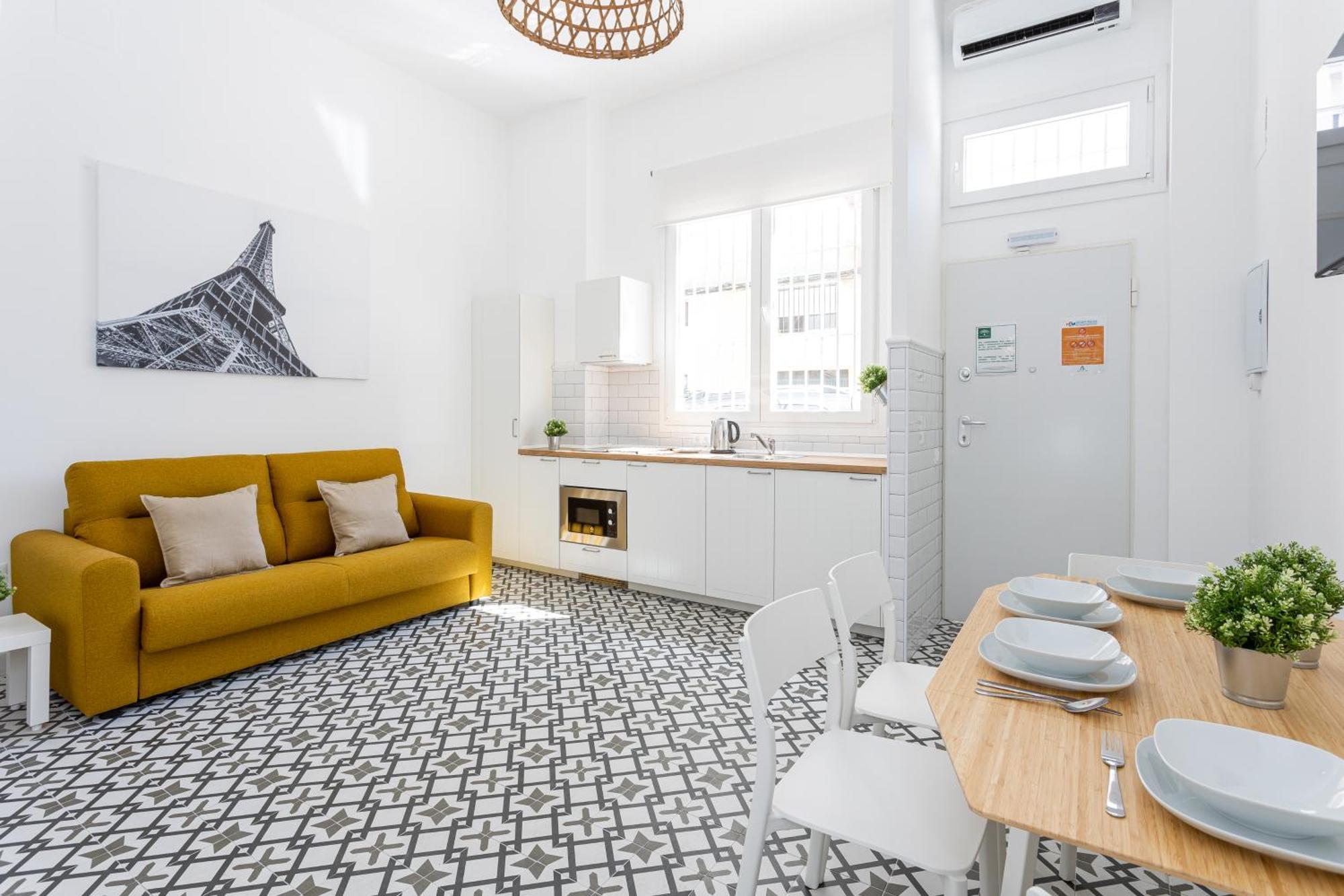 Holidays2malaga Picasuss Loft New Built Close Huelin And Promenade Appartement *